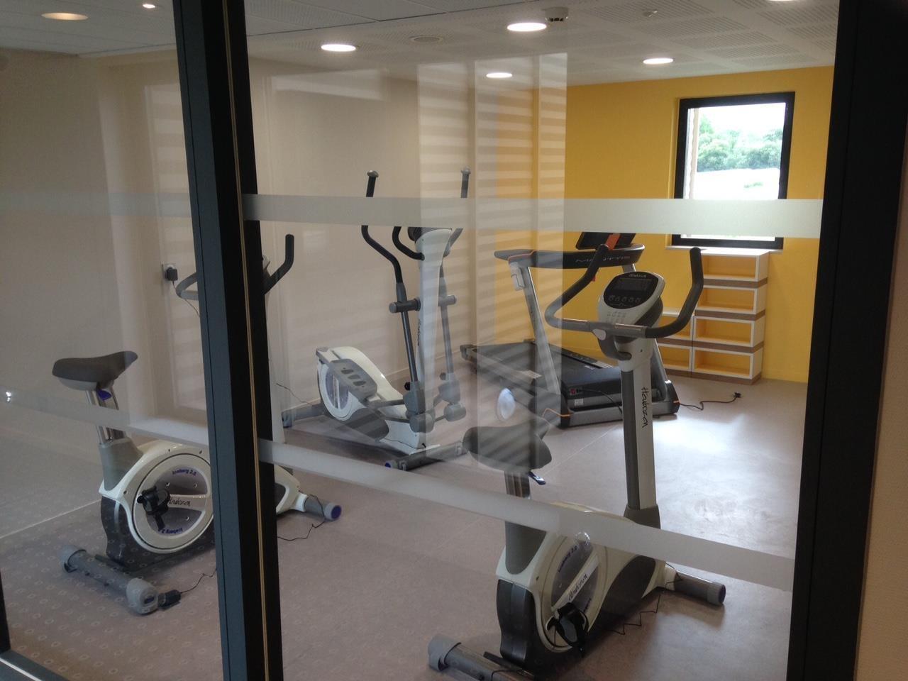 Kyriad Prestige Pau – Palais des Sports Bagian luar foto
